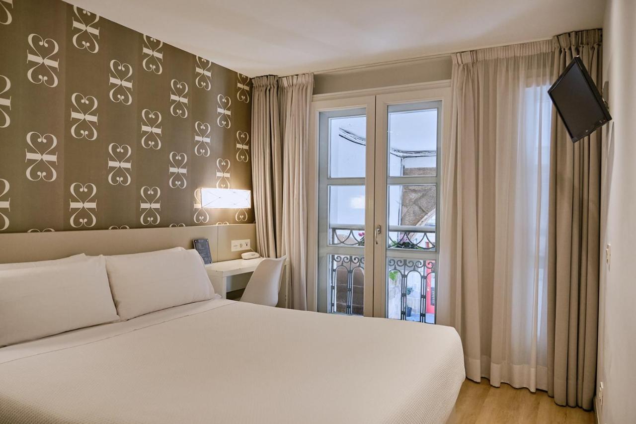 סנטיאגו דה קומפוסטלה Hostal Suso מראה חיצוני תמונה