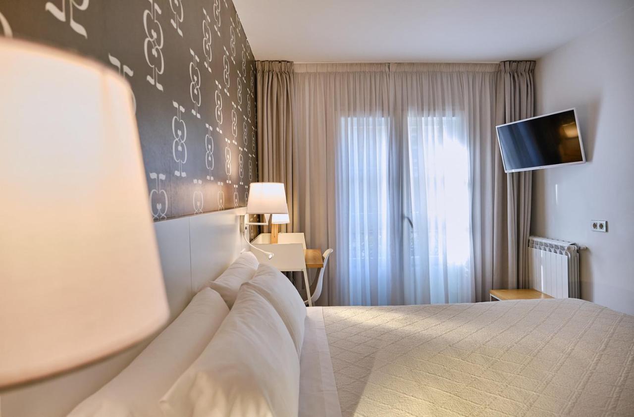 סנטיאגו דה קומפוסטלה Hostal Suso מראה חיצוני תמונה