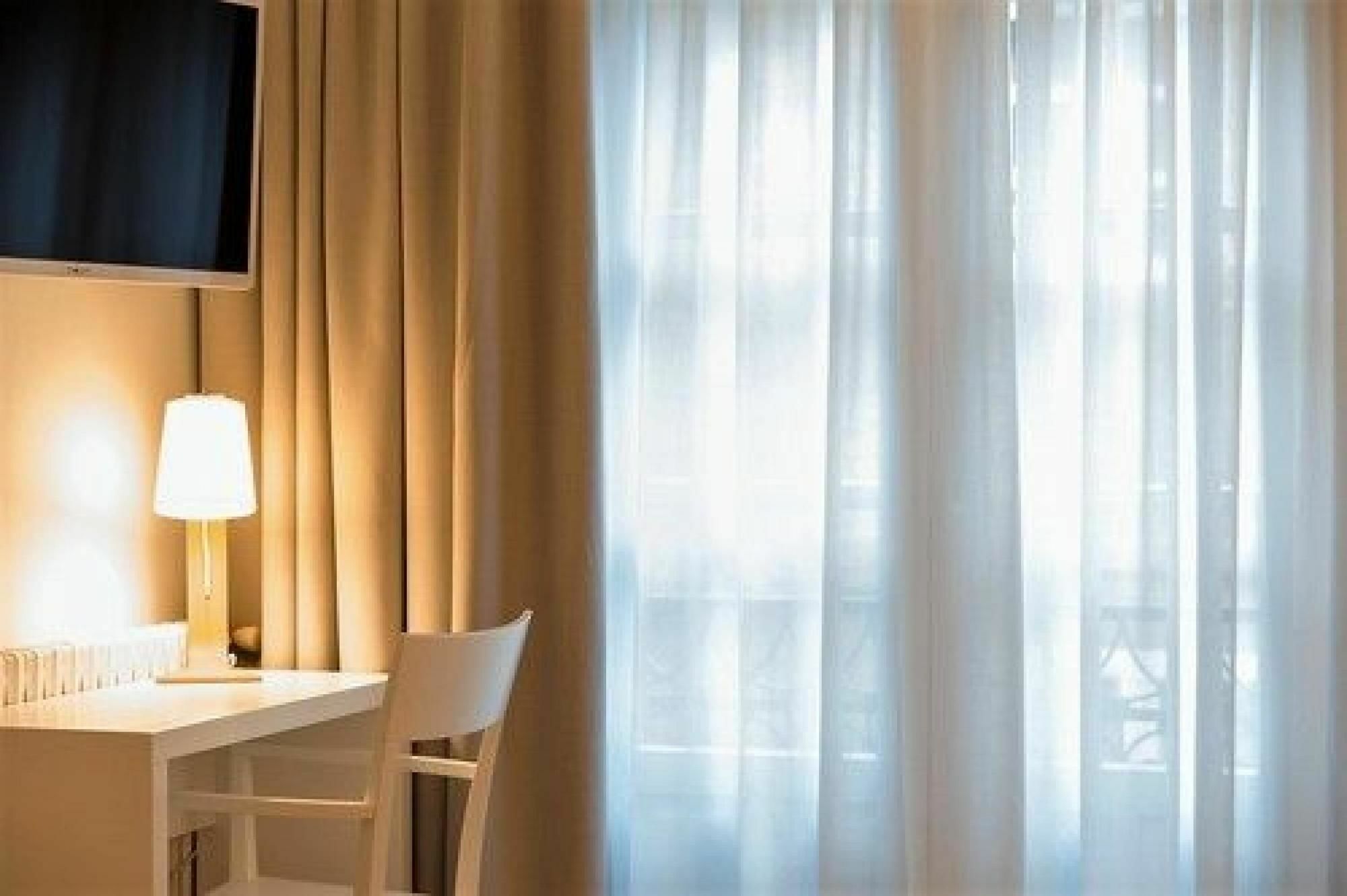 סנטיאגו דה קומפוסטלה Hostal Suso מראה חיצוני תמונה